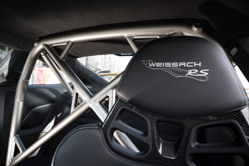 Illustration for article titled Put These Very Good 2019 Porsche 911 GT3 RS Photos In Your Life